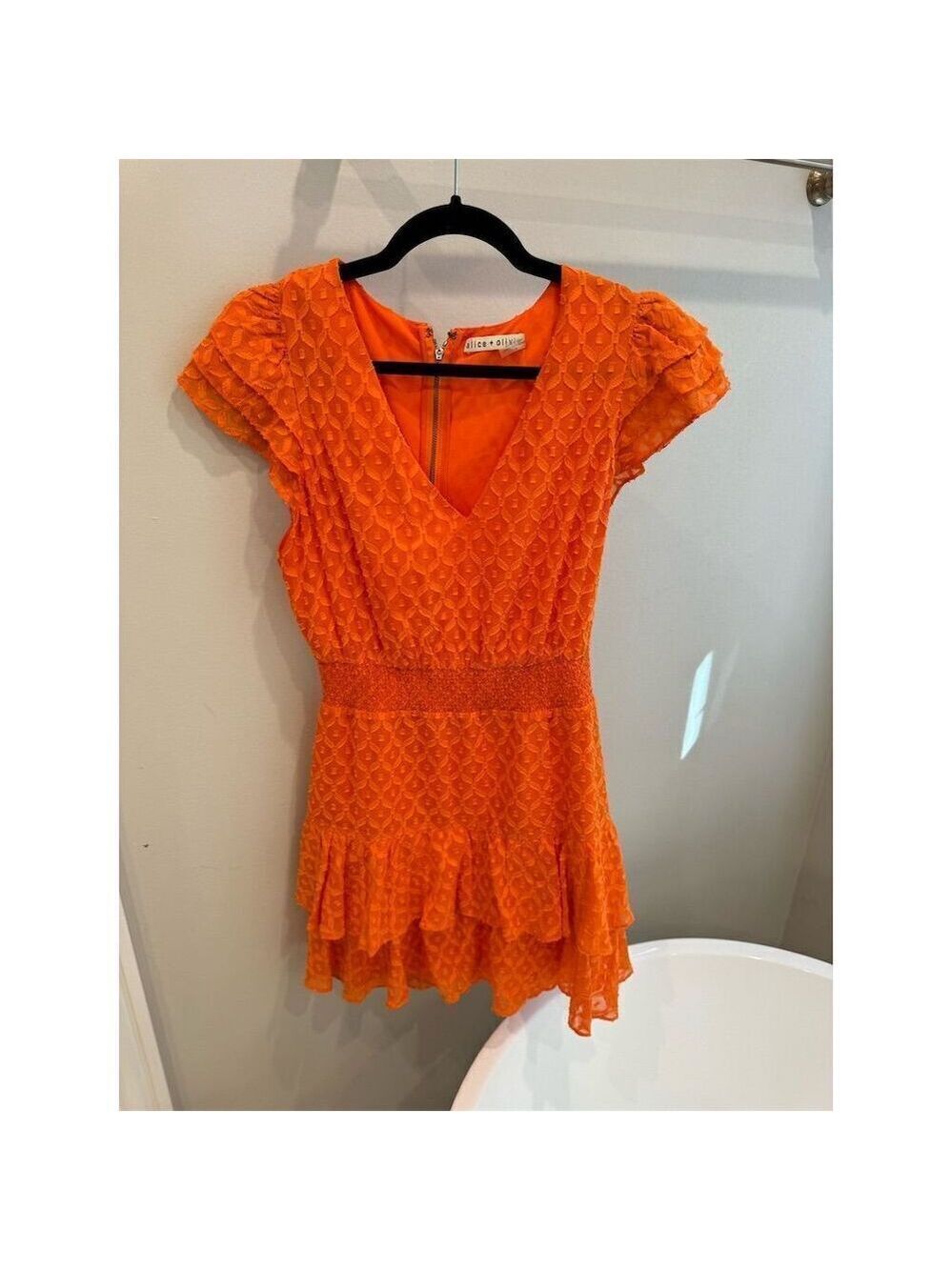 Alice + Olivia Women's Orange Ruffled Tiered Knee Length Dress M - Picture 3 of 6